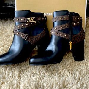Michael Kors Kincaid Booties